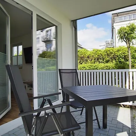 アパート Terrasse, Gratis Nutzung Vom Ahoi Erlebnisbad Und Sauna In Sellin - Karola 02 *