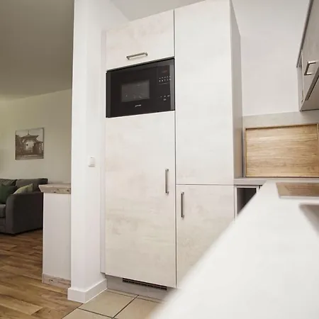 Terrasse, Gratis Nutzung Vom Ahoi Erlebnisbad Und Sauna In Sellin - Karola 02 アパート *