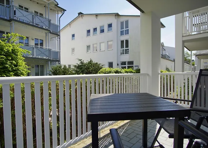 Appartement Terrasse, Gratis Nutzung Vom Ahoi Erlebnisbad Und Sauna In Sellin - Karola 02 Goehren (Ruegen)