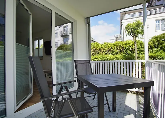 Appartement Terrasse, Gratis Nutzung Vom Ahoi Erlebnisbad Und Sauna In Sellin - Karola 02 *