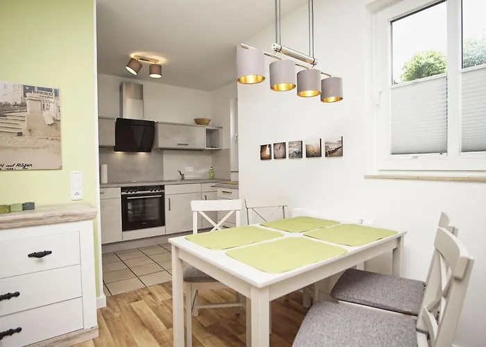 Terrasse, Gratis Nutzung Vom Ahoi Erlebnisbad Und Sauna In Sellin - Karola 02 Appartement Goehren (Ruegen)